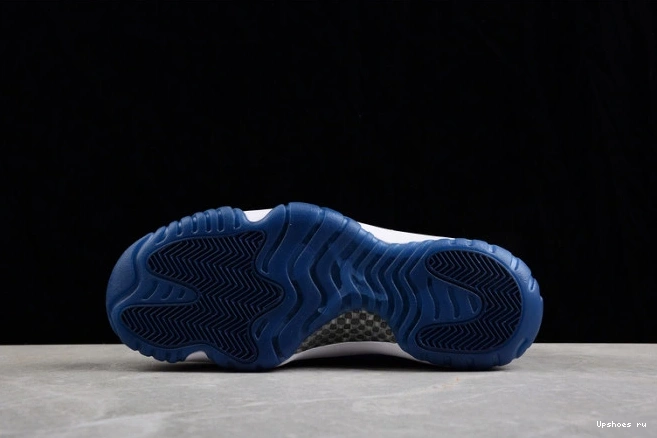 Midnight 11 AR0715-441 Navy Retro Jordan 0513